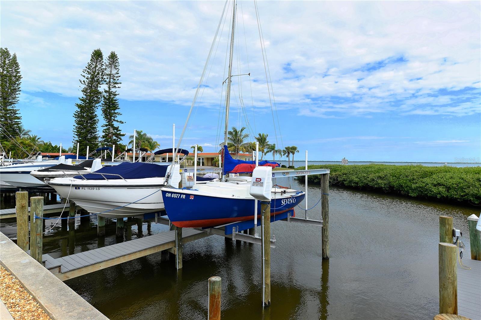 Image 42 of 58 For 4760 Gulf Of Mexico Dr. Villa 7