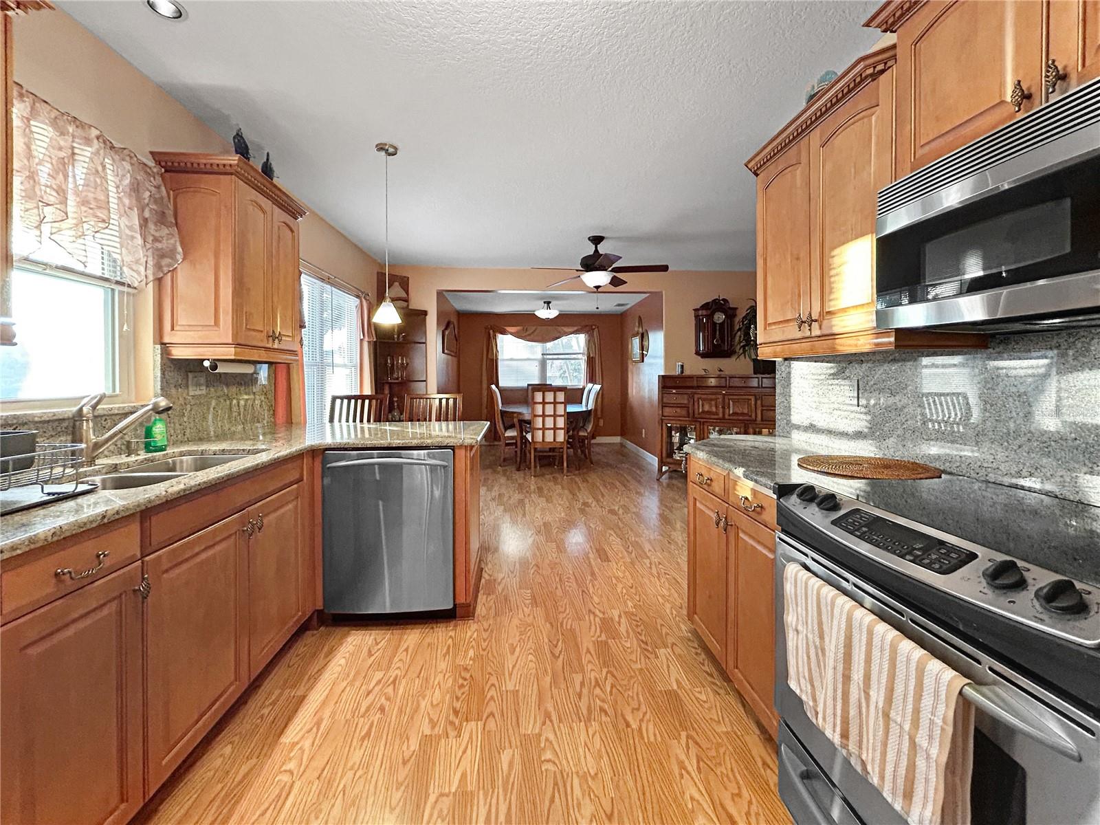 Image 4 of 17 For 624 71st Avenue