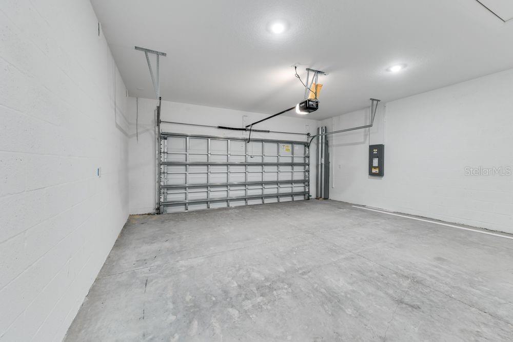 Image 21 of 33 For 8566 Big Dipper Drive