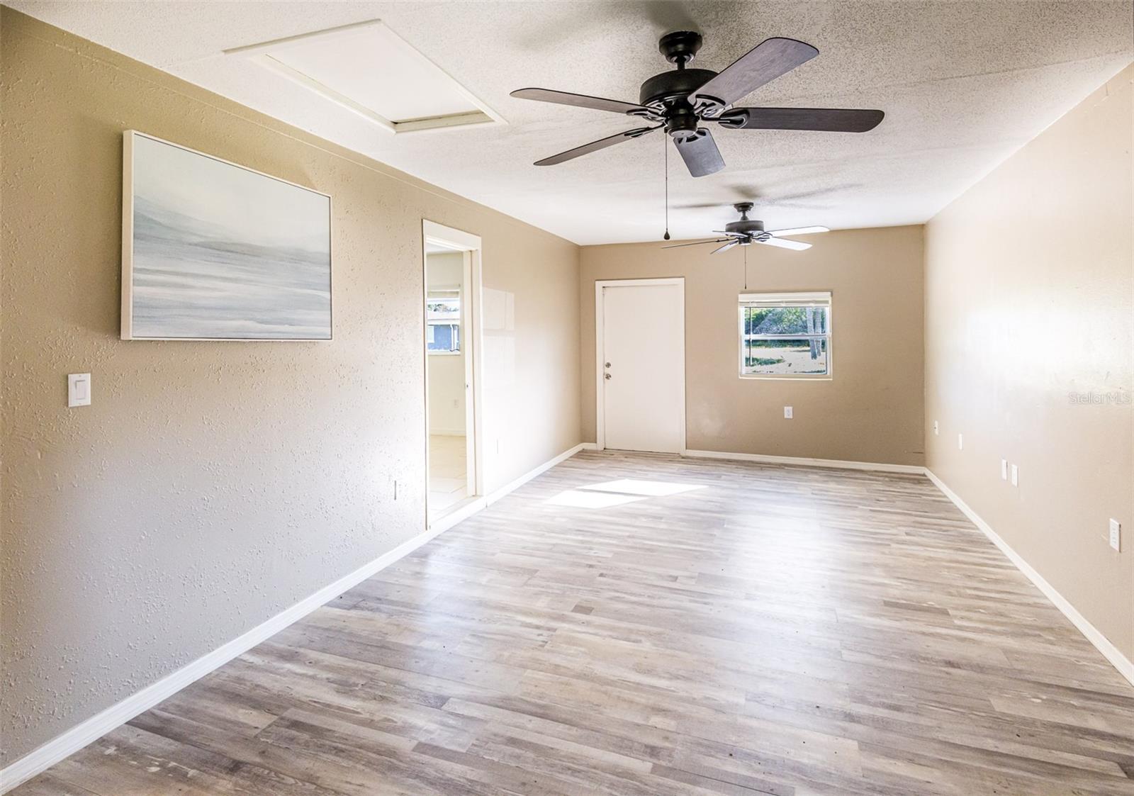 Image 10 of 18 For 20310 Lorenzo Avenue