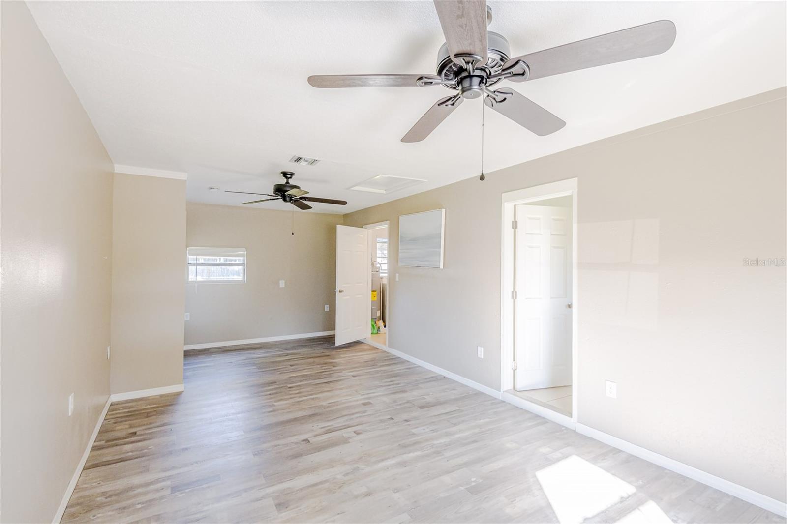 Image 11 of 18 For 20310 Lorenzo Avenue