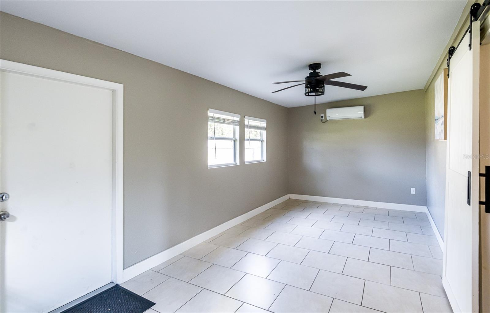 Image 16 of 18 For 20310 Lorenzo Avenue