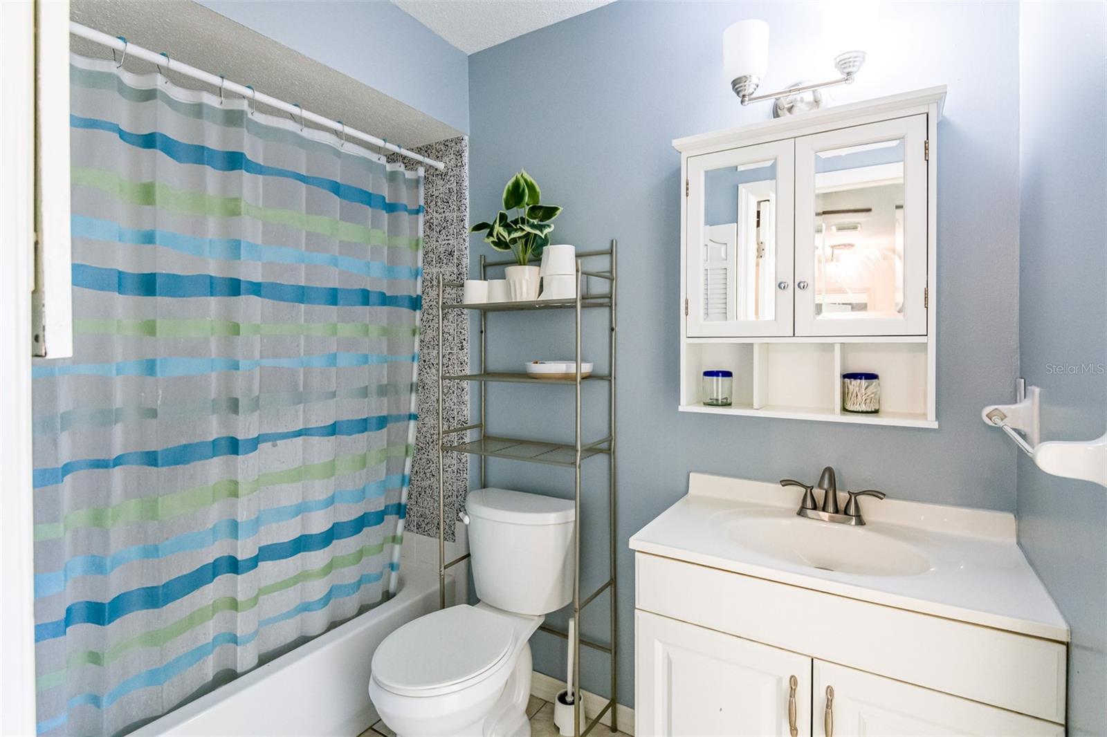 Image 18 of 18 For 20310 Lorenzo Avenue