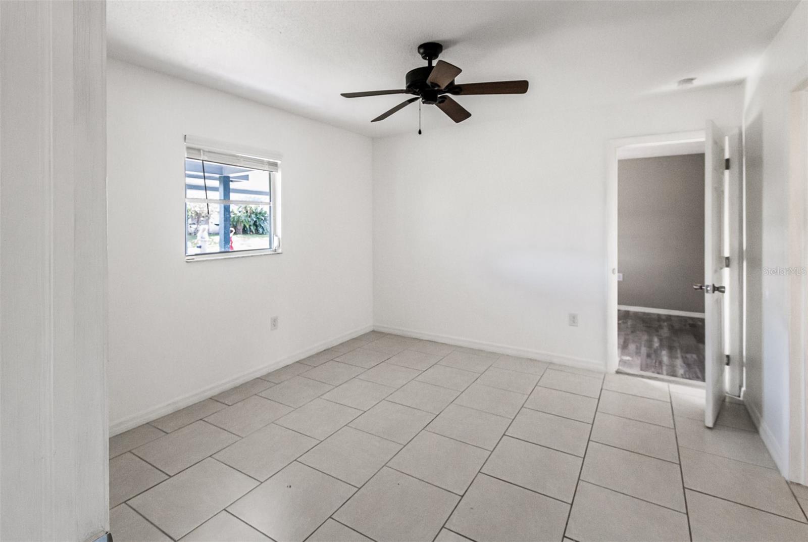 Image 7 of 18 For 20310 Lorenzo Avenue