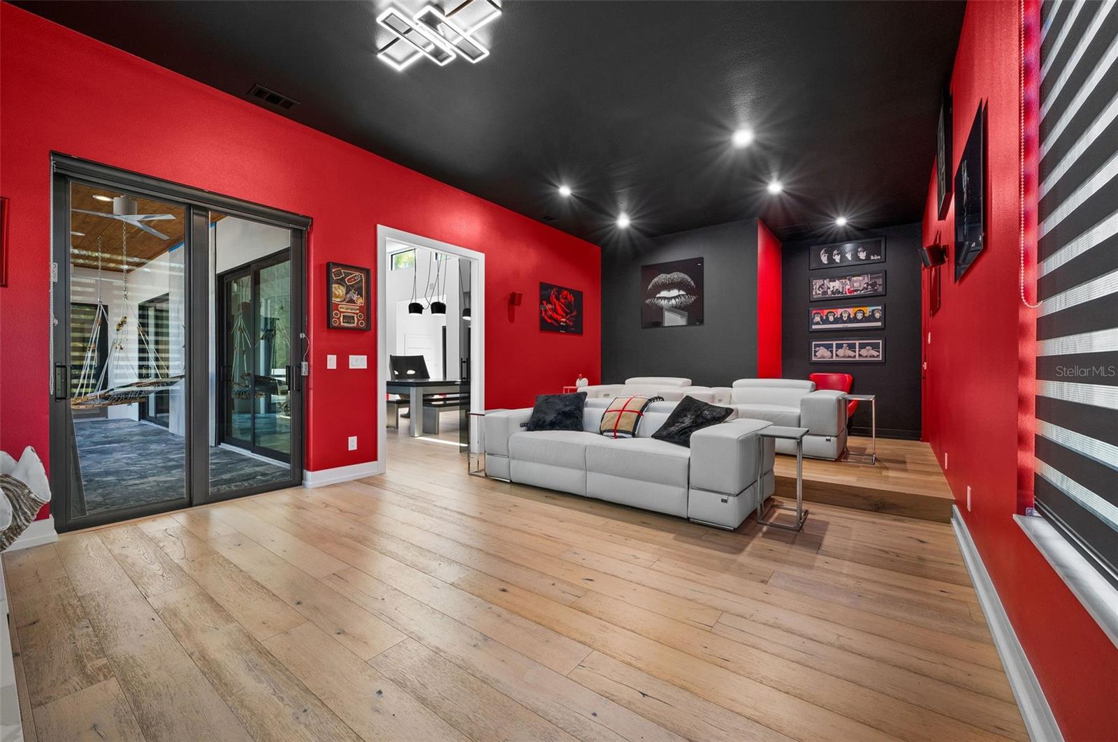 Image 33 of 48 For 1899 Vamo Way