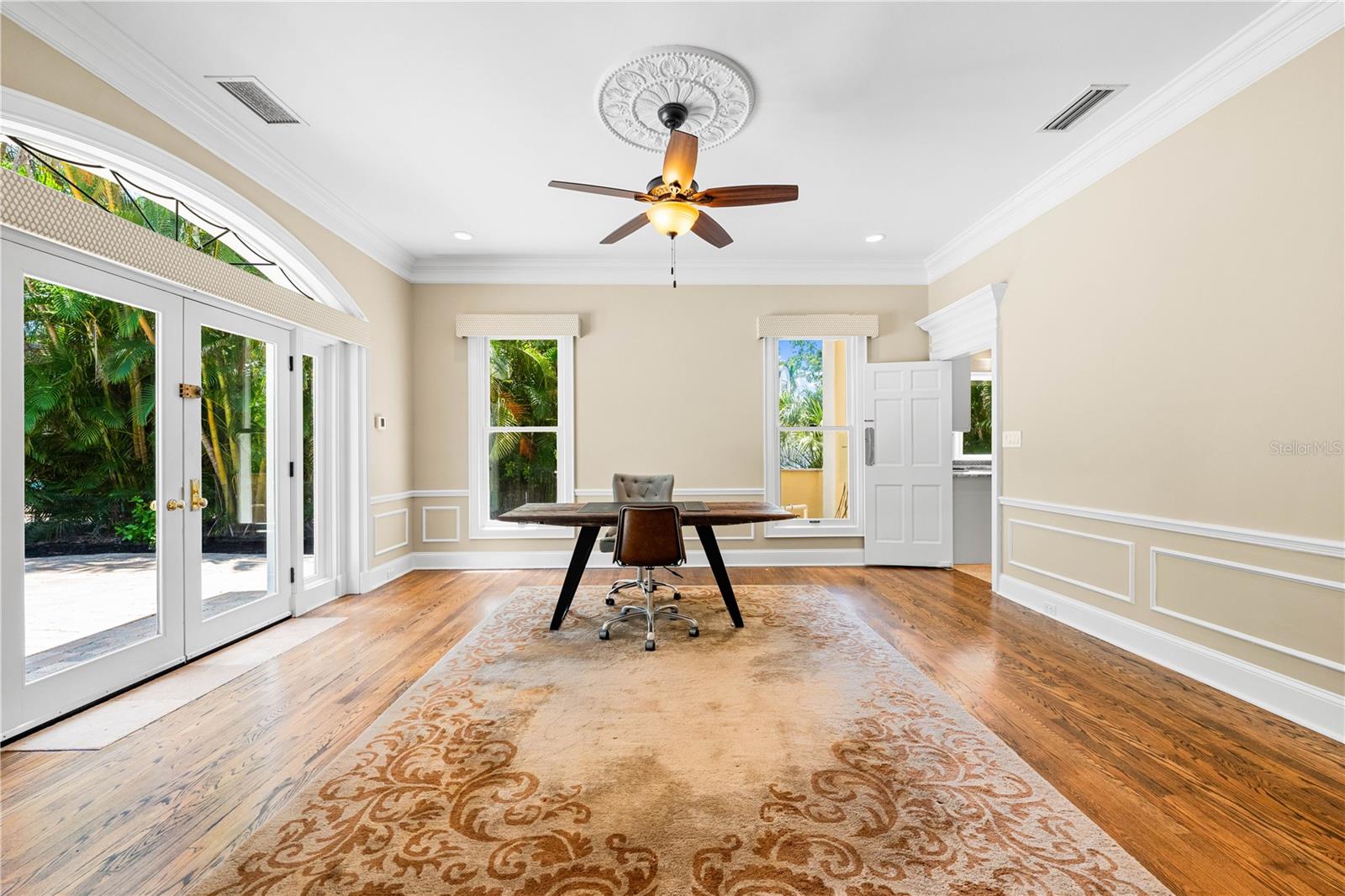 Image 10 of 99 For 133 Osprey Point Drive