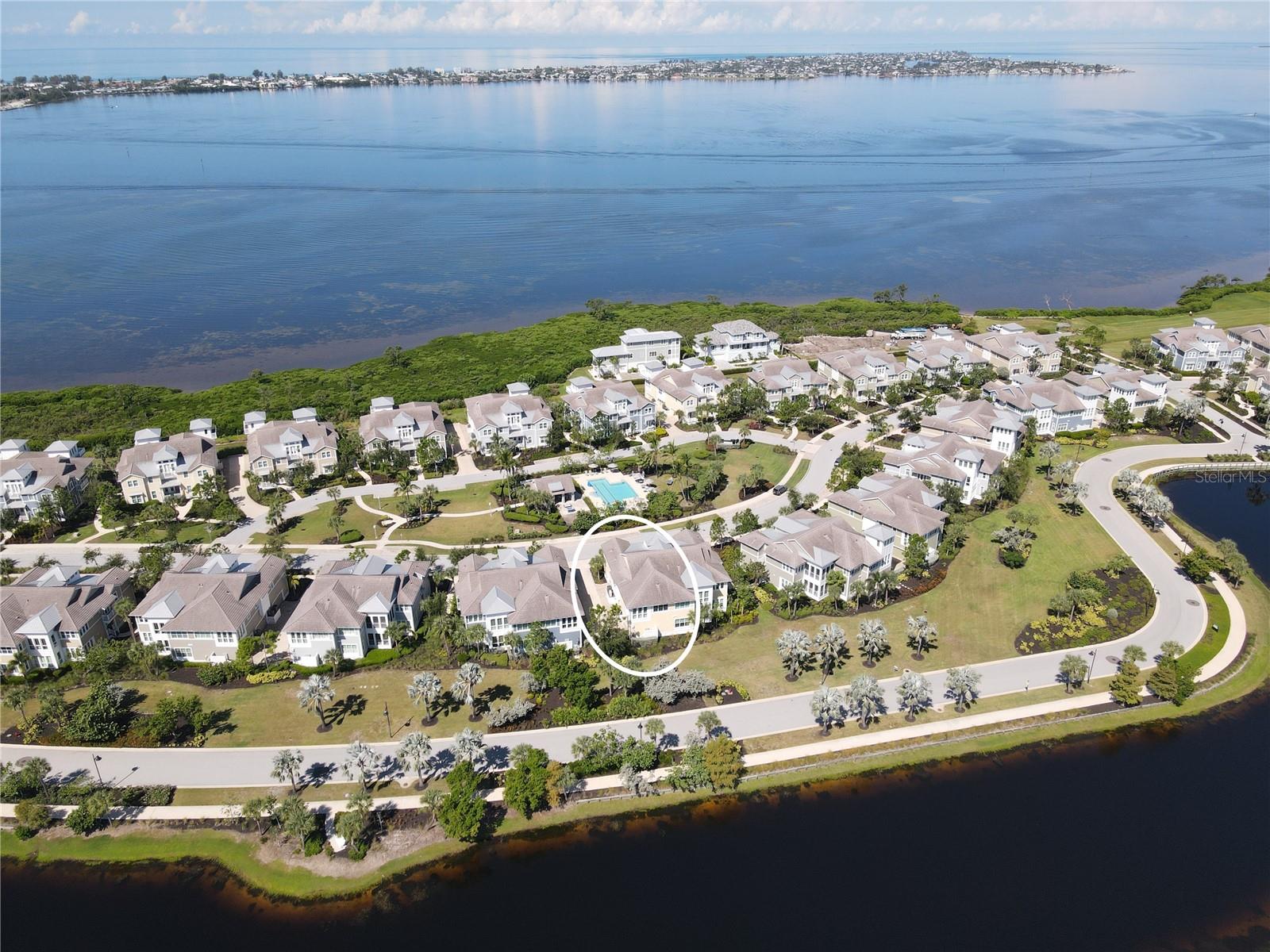Image 38 of 52 For 343 Compass Point Drive 201