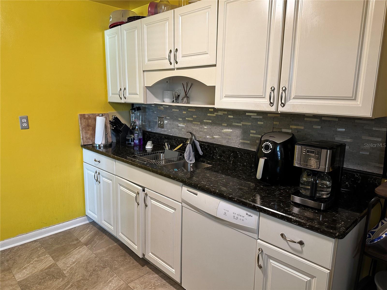 Image 10 of 18 For 1428 Glendale Street