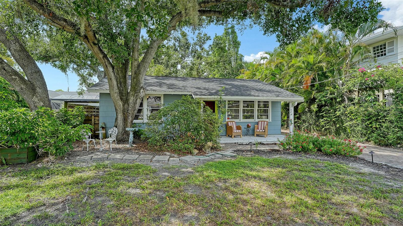 Image 44 of 67 For 1702 Hillview Street