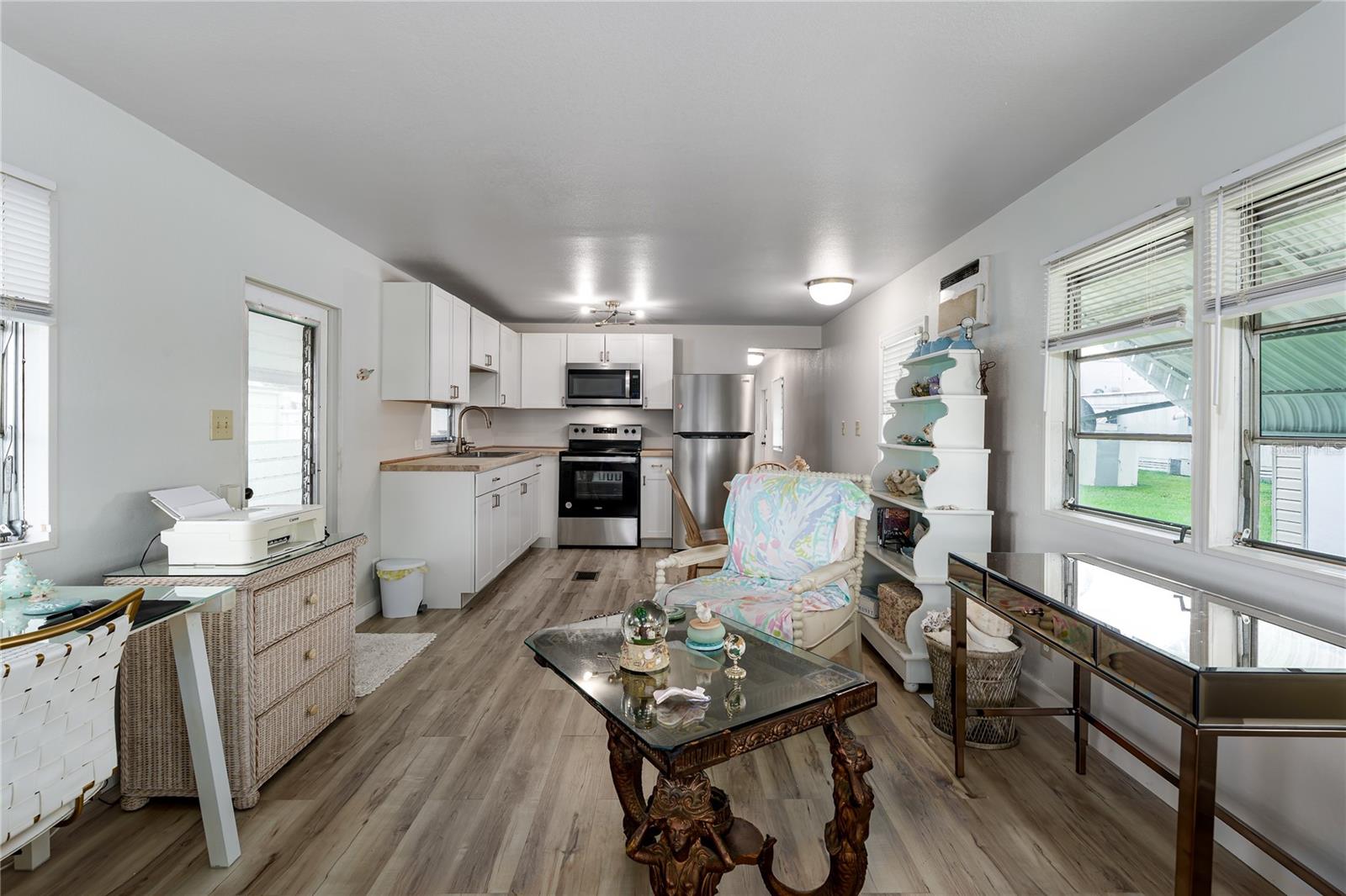 Image 4 of 20 For 3114 Crystal Lane