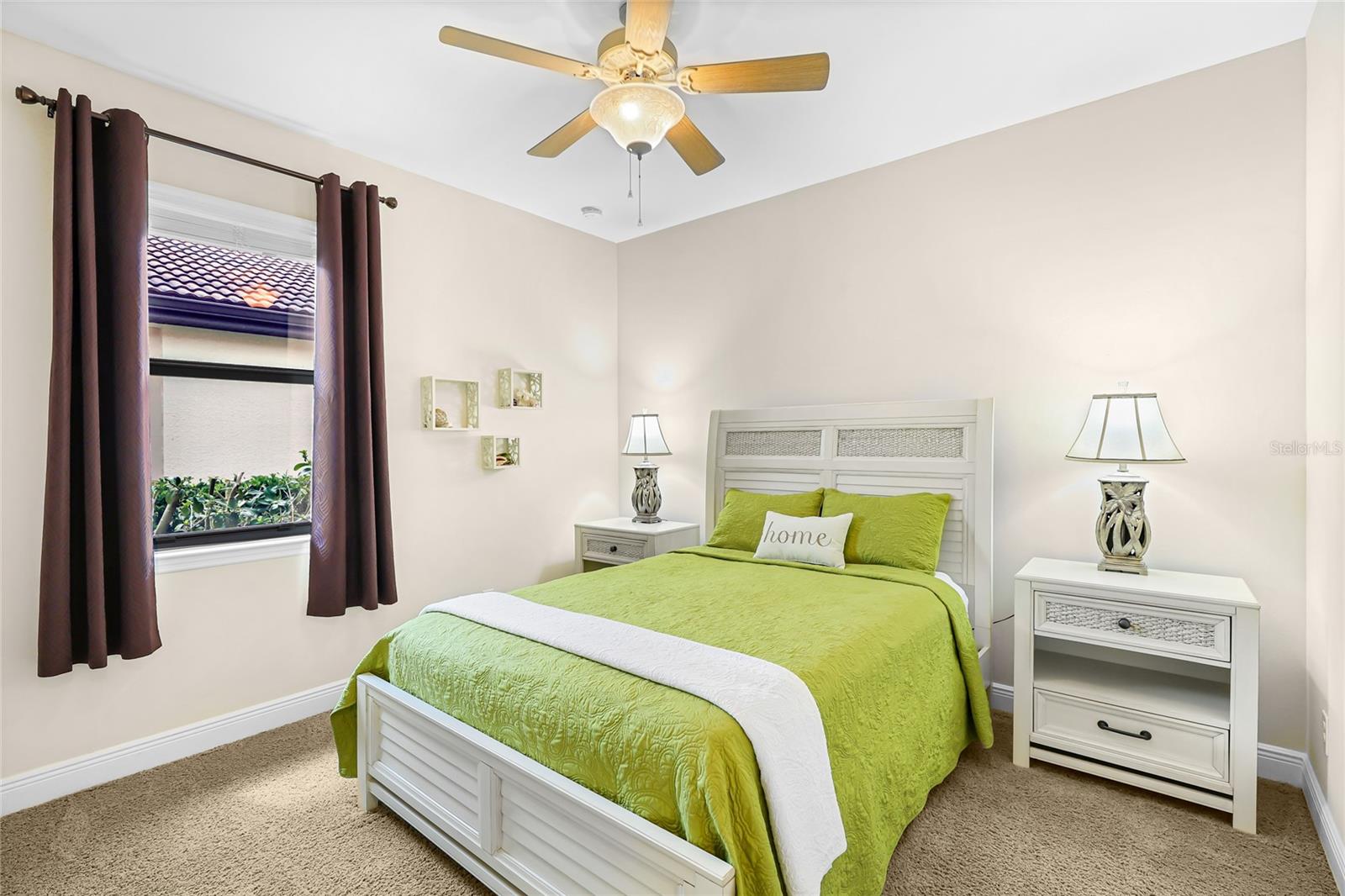 Image 17 of 51 For 1358 Cielo Court