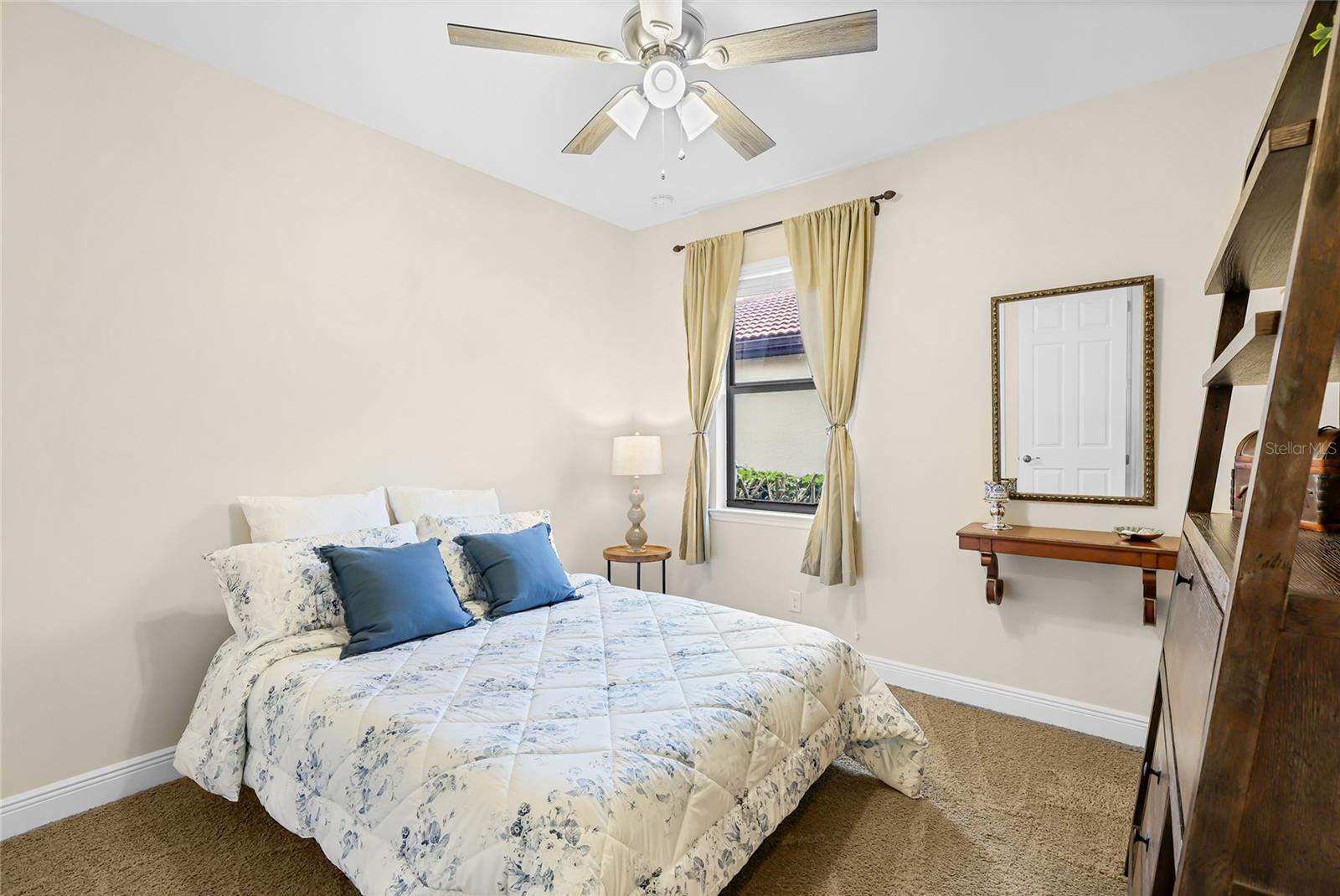 Image 19 of 51 For 1358 Cielo Court