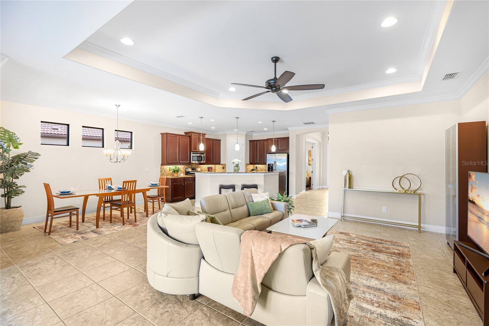 Image 9 of 51 For 1358 Cielo Court