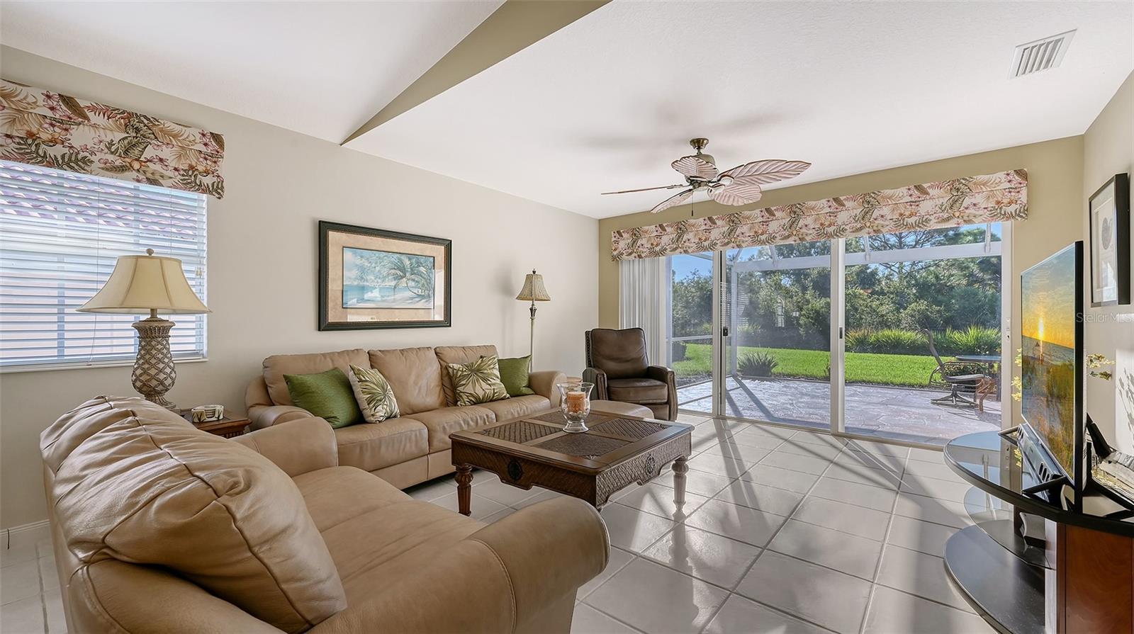 Image 13 of 100 For 7541 Pesaro Drive