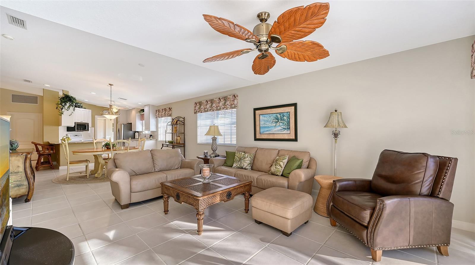 Image 14 of 100 For 7541 Pesaro Drive