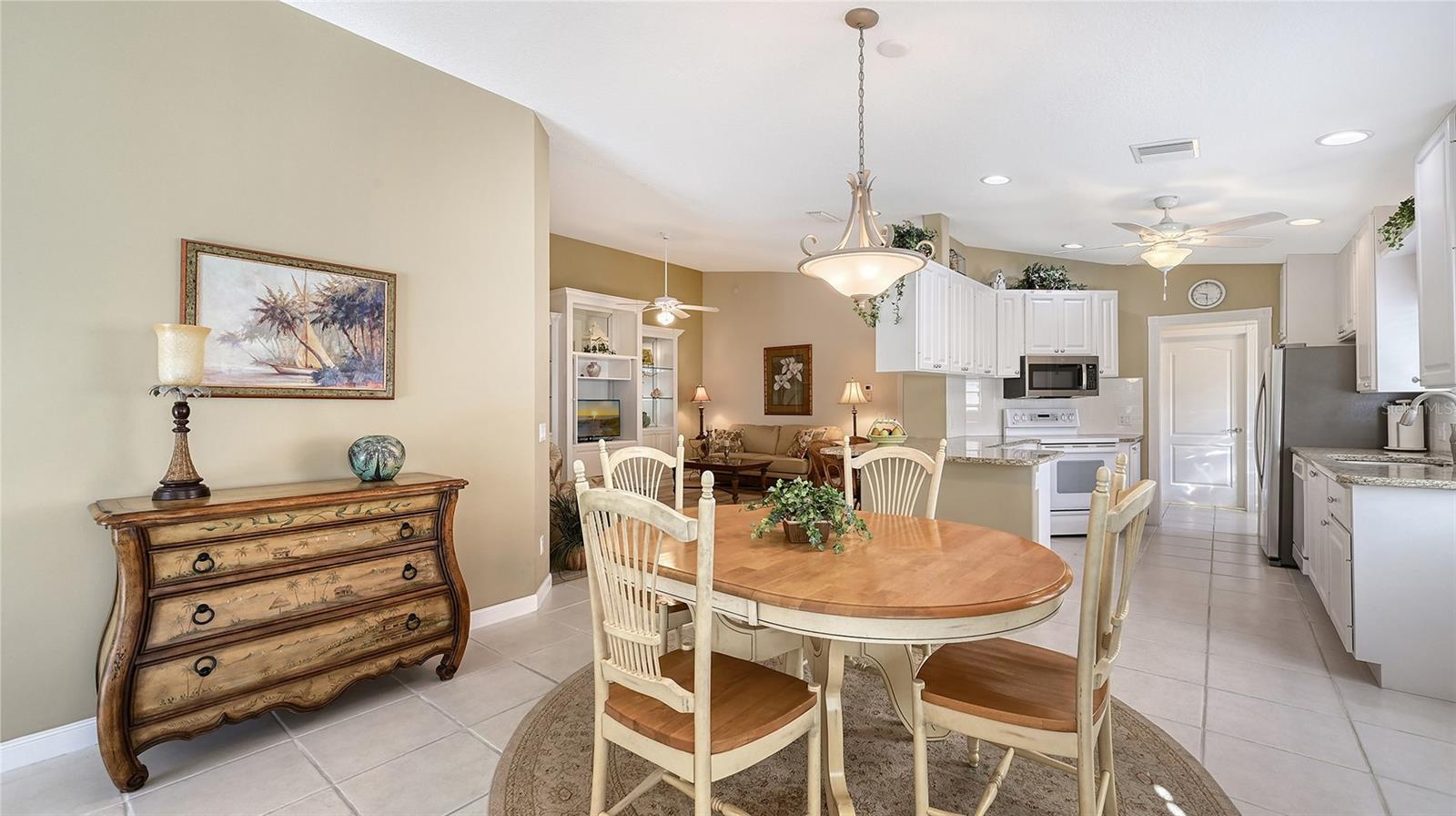 Image 16 of 100 For 7541 Pesaro Drive