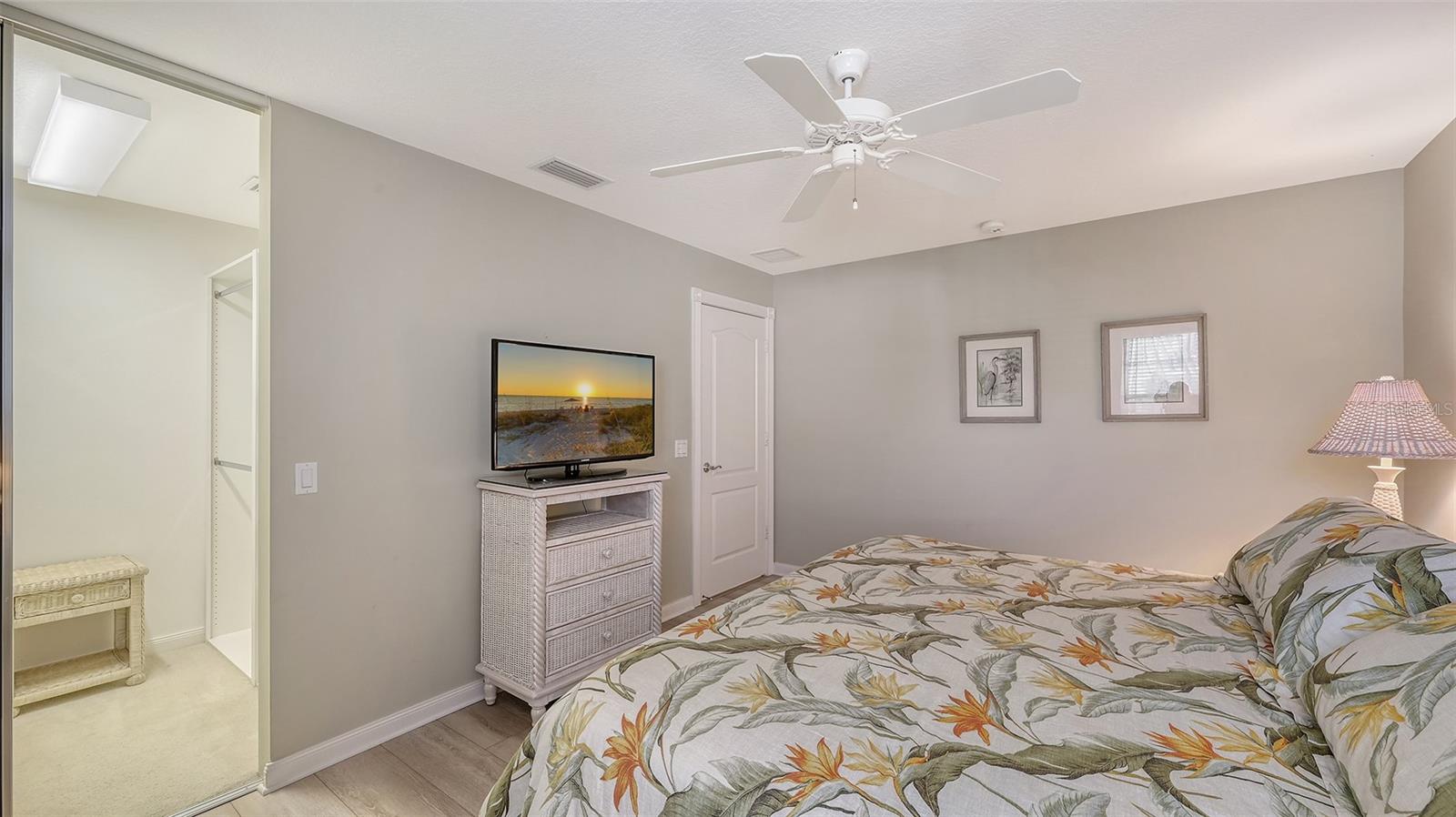 Image 21 of 100 For 7541 Pesaro Drive