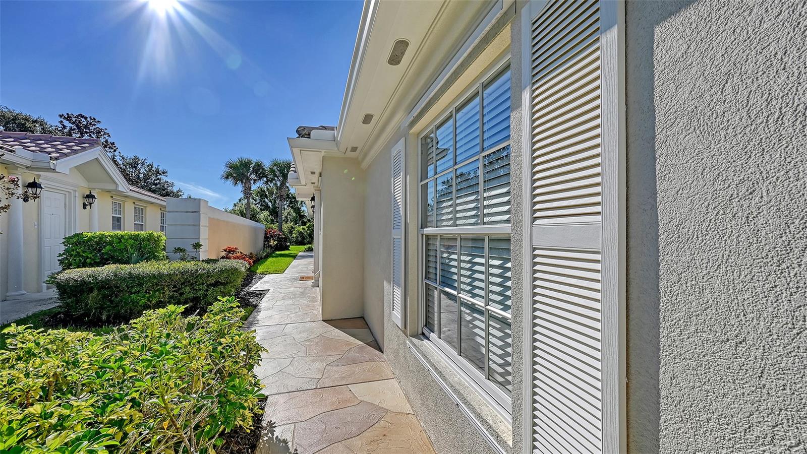 Image 5 of 100 For 7541 Pesaro Drive