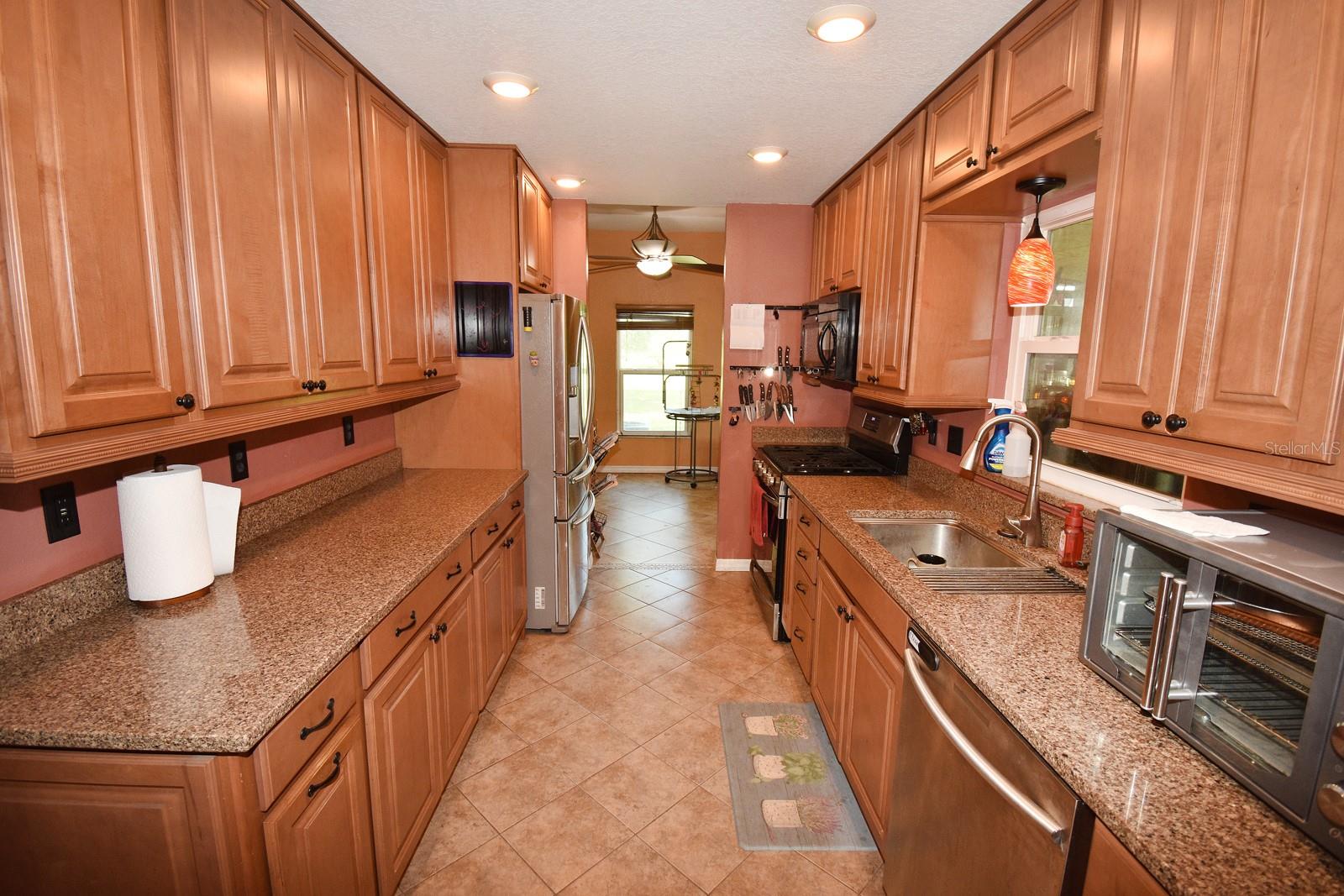 Image 9 of 46 For 30981 Singletary Road