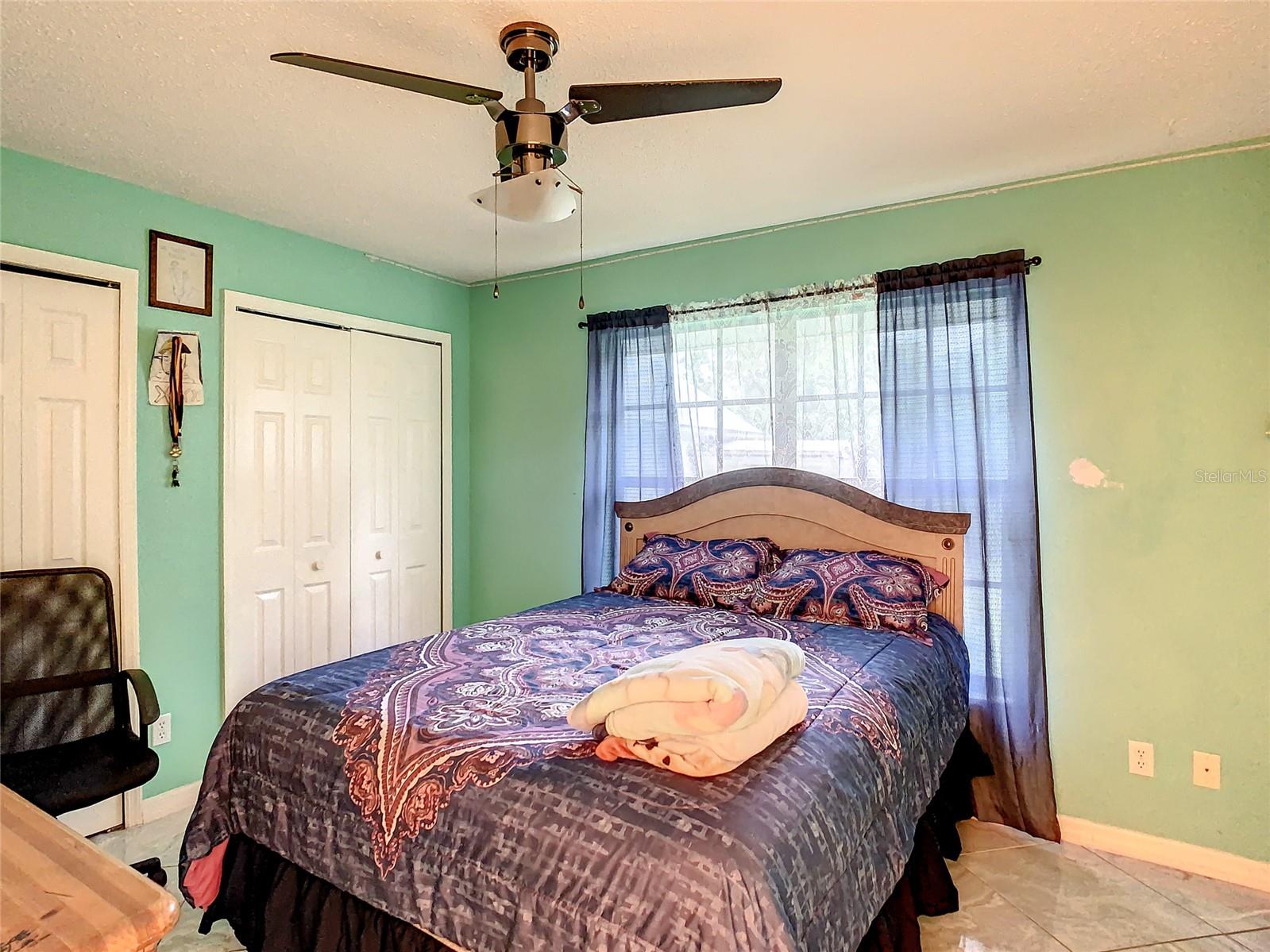 Image 22 of 52 For 23494 Westchester Boulevard