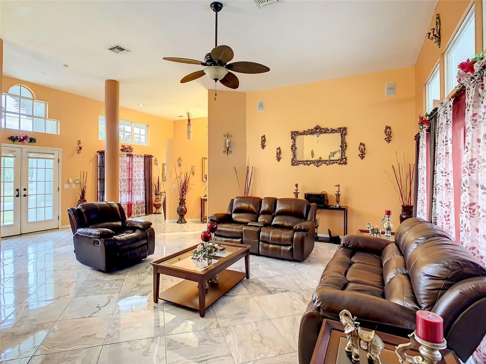Image 4 of 52 For 23494 Westchester Boulevard