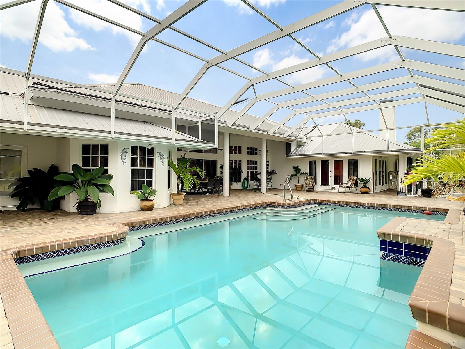 Image 42 of 52 For 23494 Westchester Boulevard
