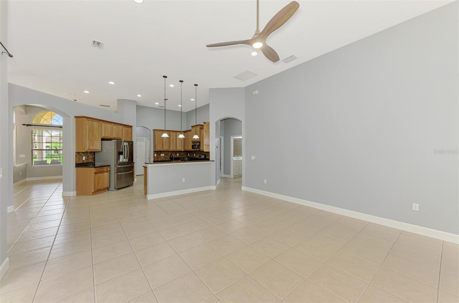 Image 30 of 89 For 14711 2nd Avenue Circle Ne