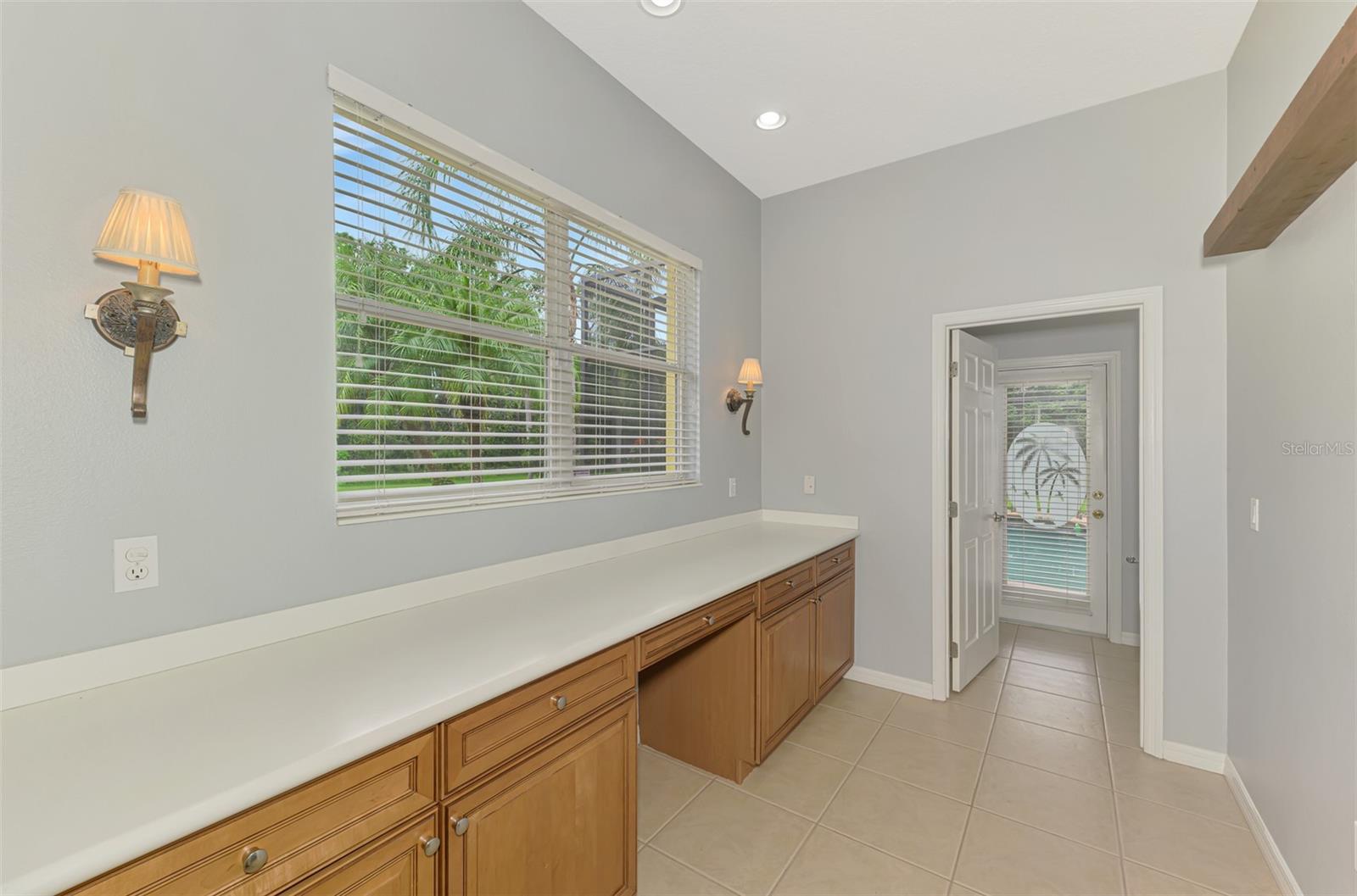 Image 59 of 89 For 14711 2nd Avenue Circle Ne