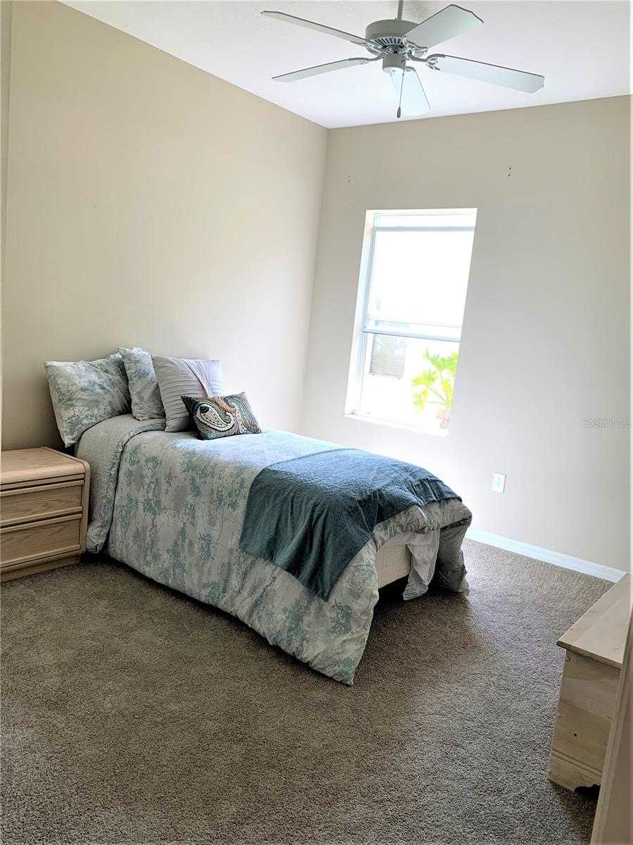 Image 17 of 27 For 4618 Woodbrook Drive