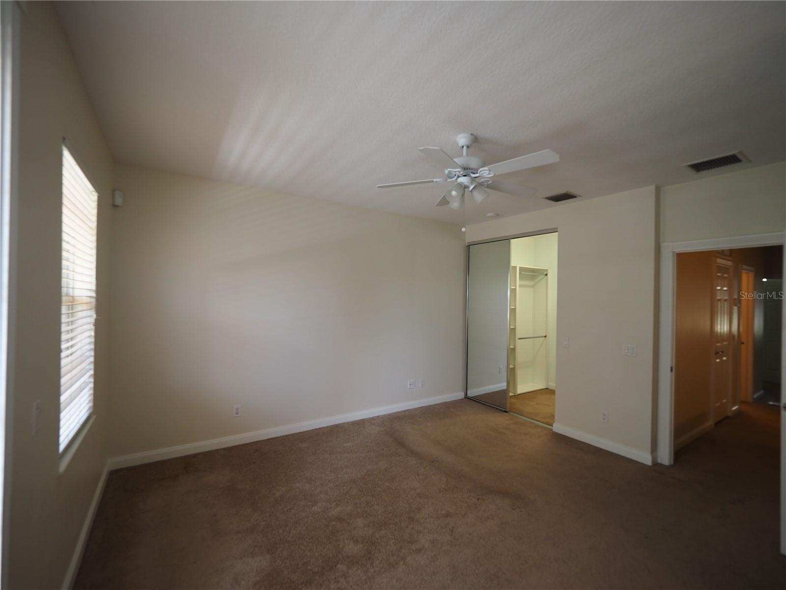 Image 14 of 35 For 1533 Napoli Drive W