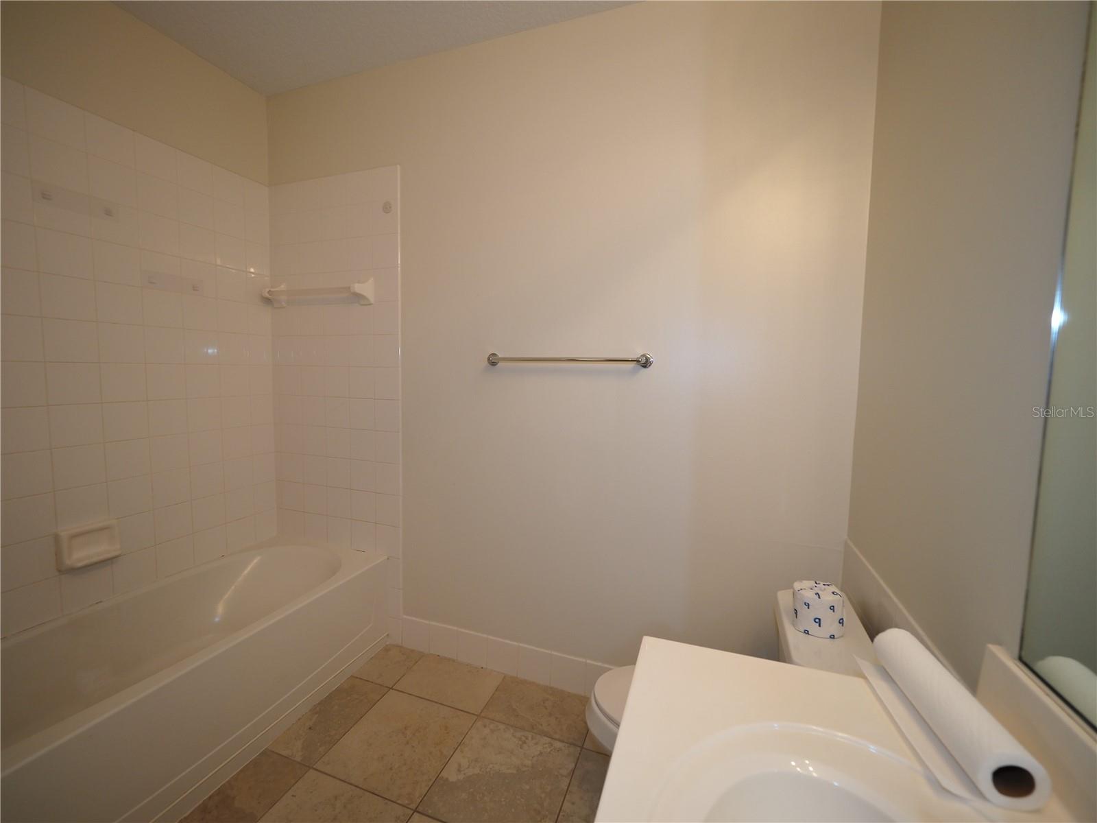 Image 23 of 35 For 1533 Napoli Drive W