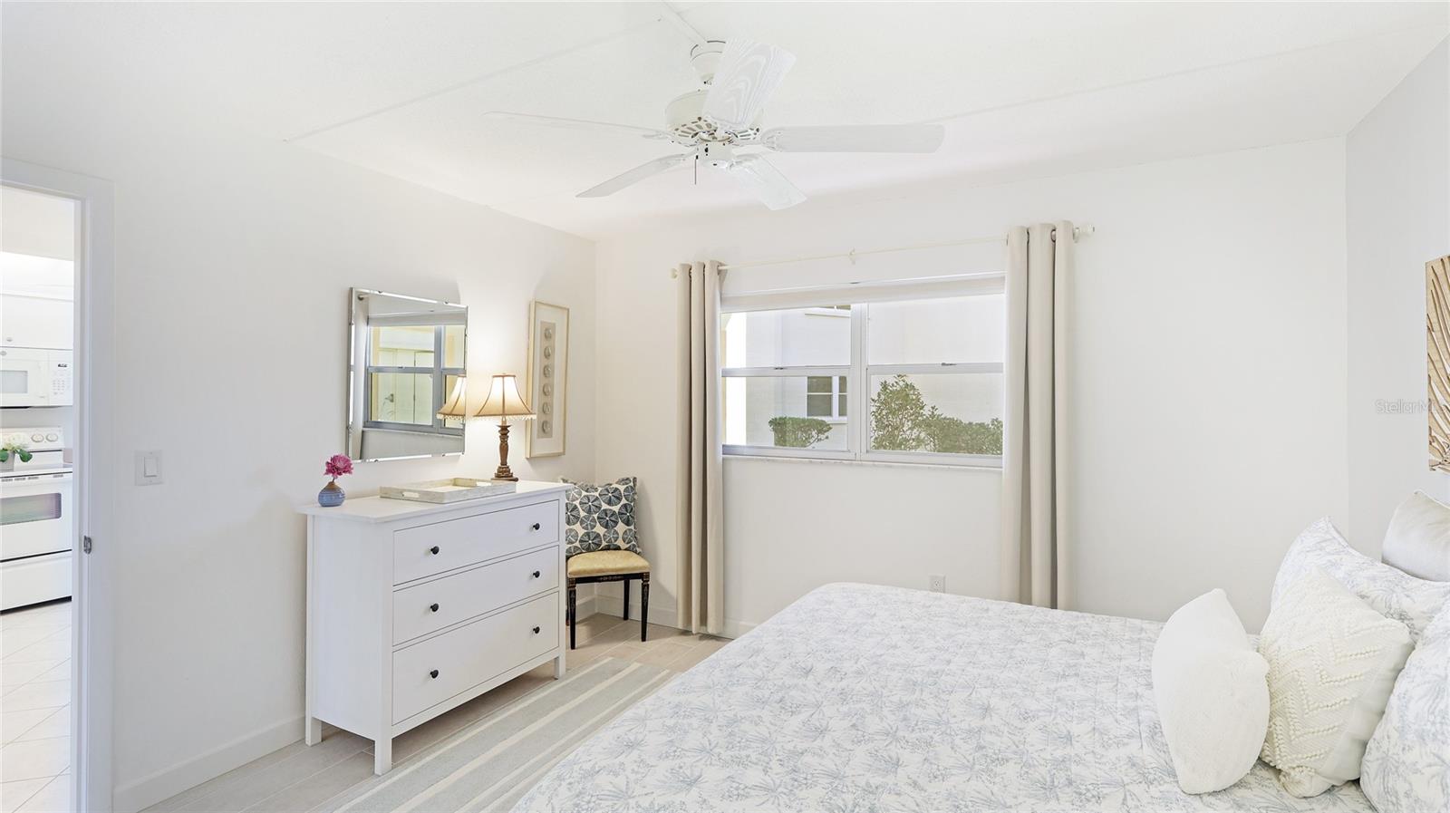 Image 22 of 54 For 260 Santa Maria Street 110