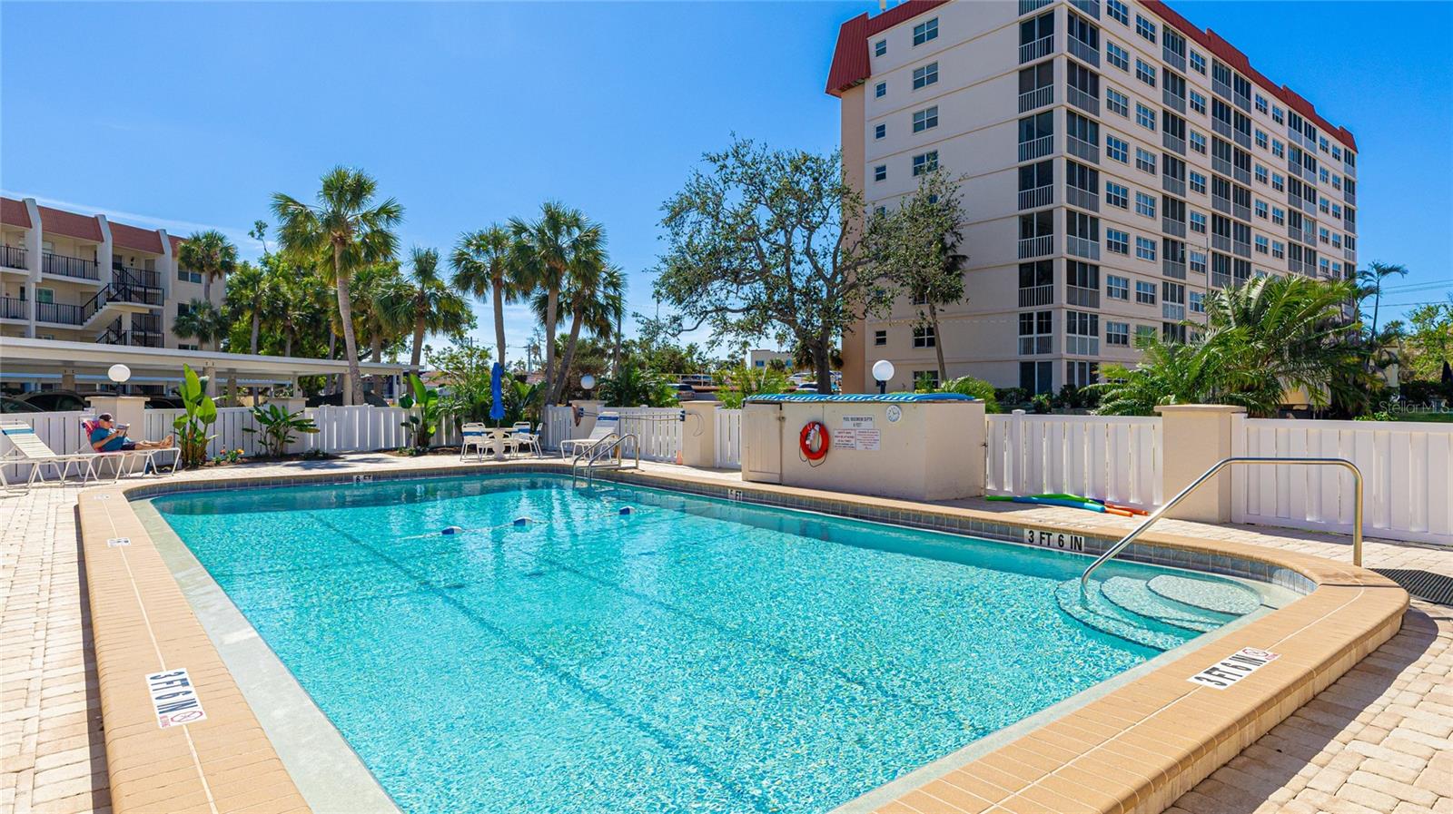 Image 34 of 54 For 260 Santa Maria Street 110