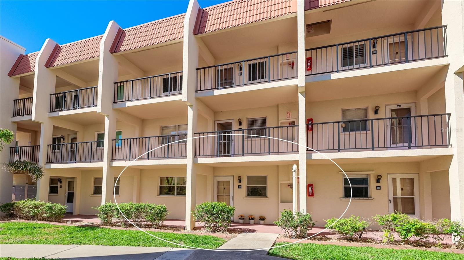 Image 5 of 54 For 260 Santa Maria Street 110