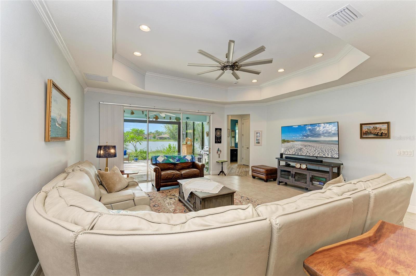 Image 17 of 52 For 11669 Tapestry Lane