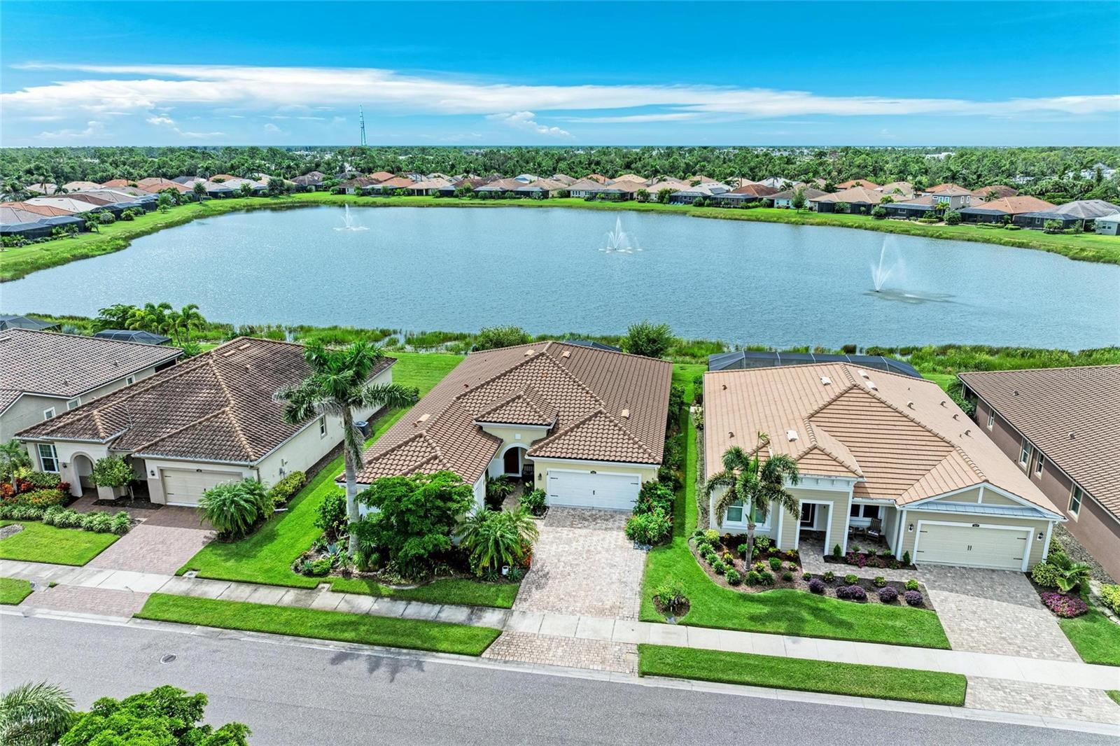 Image 42 of 52 For 11669 Tapestry Lane