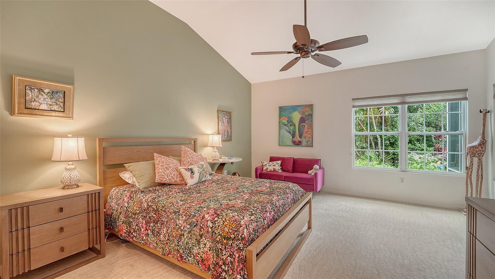 Image 19 of 72 For 7622 Whitebridge Glen