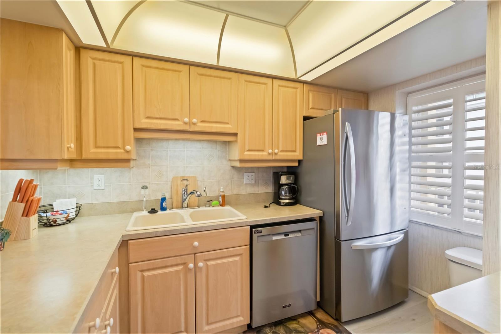 Image 22 of 69 For 1400 Tarpon Center Drive 204