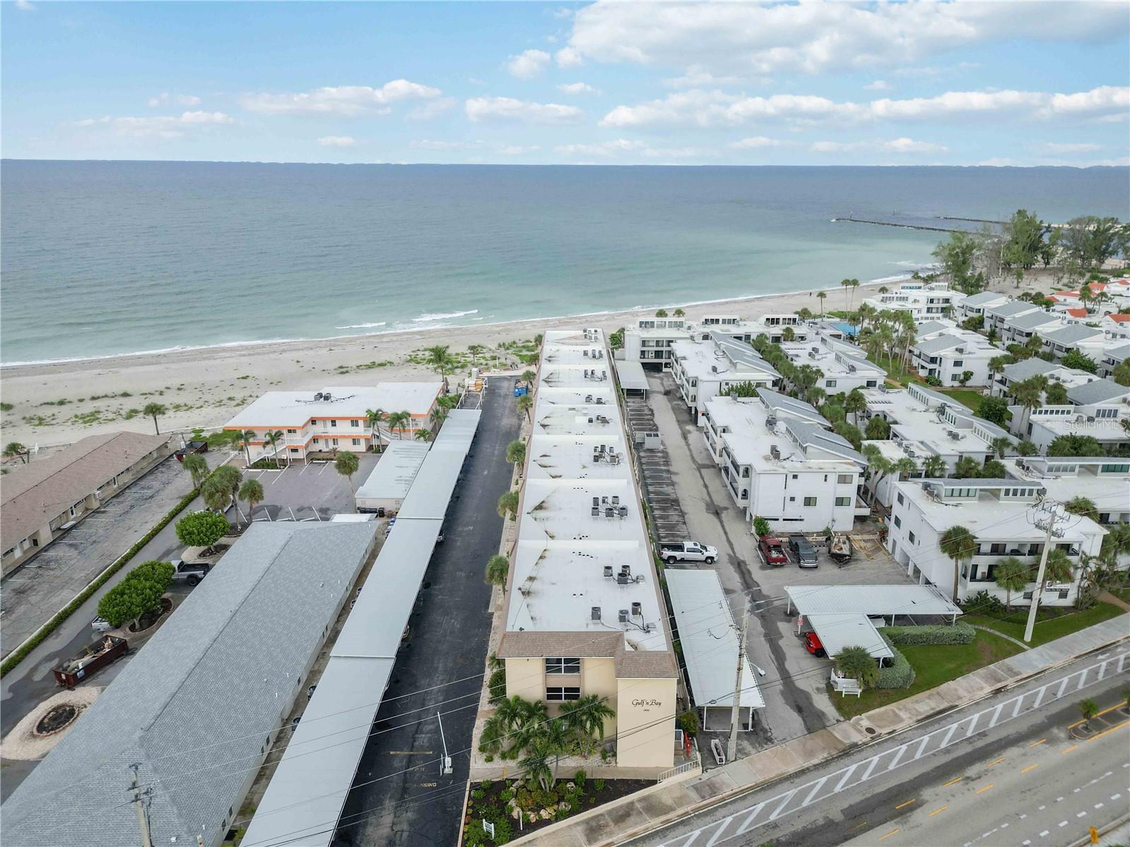 Image 66 of 69 For 1400 Tarpon Center Drive 204