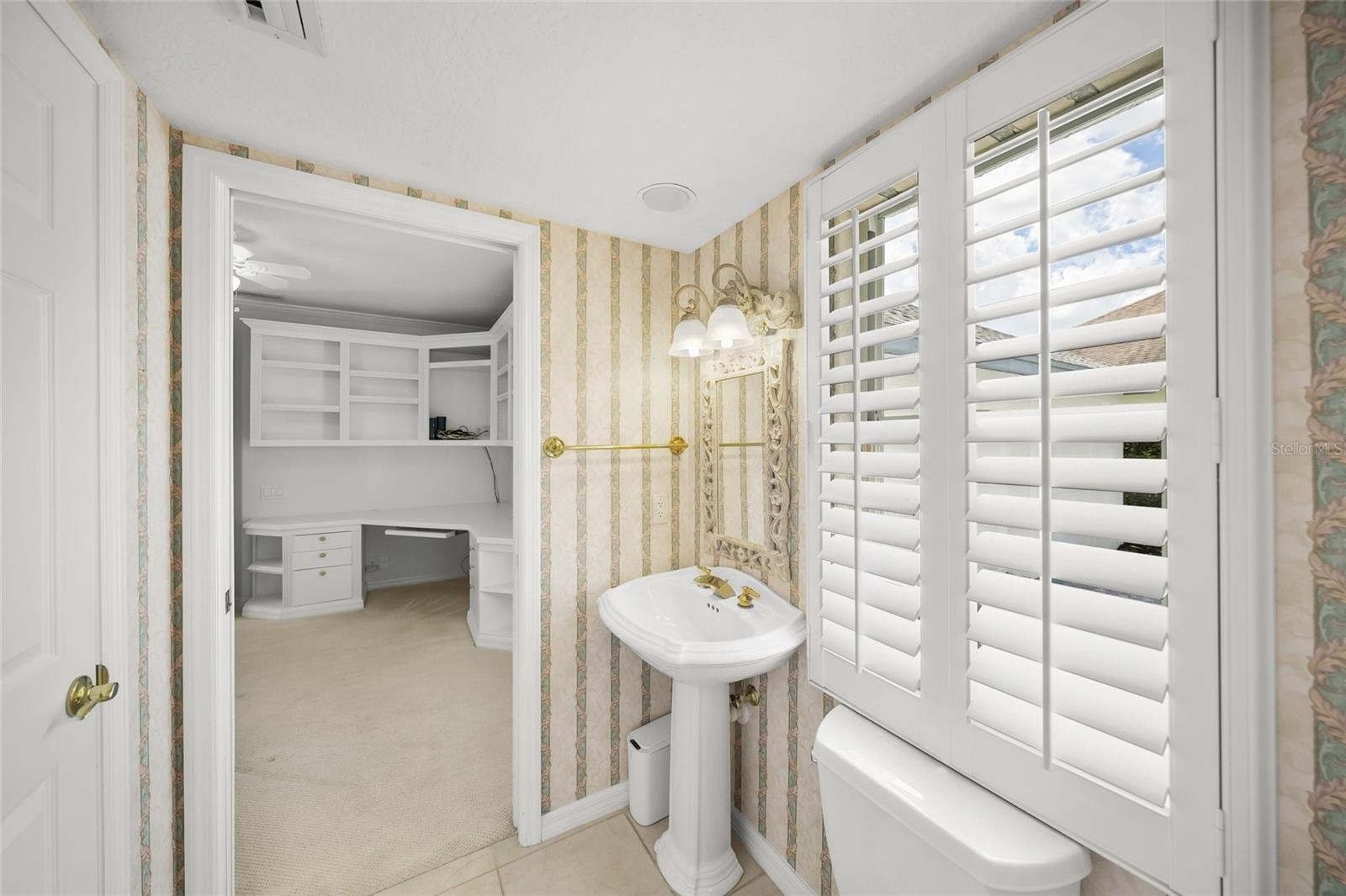 Image 25 of 54 For 4520 Blue Marlin Drive