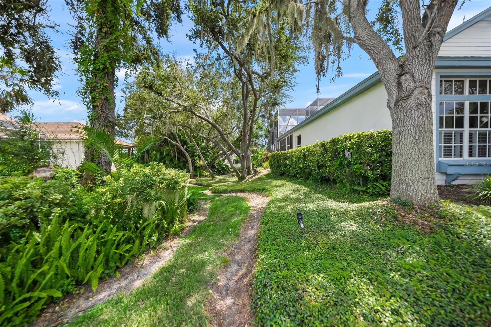 Image 35 of 54 For 4520 Blue Marlin Drive