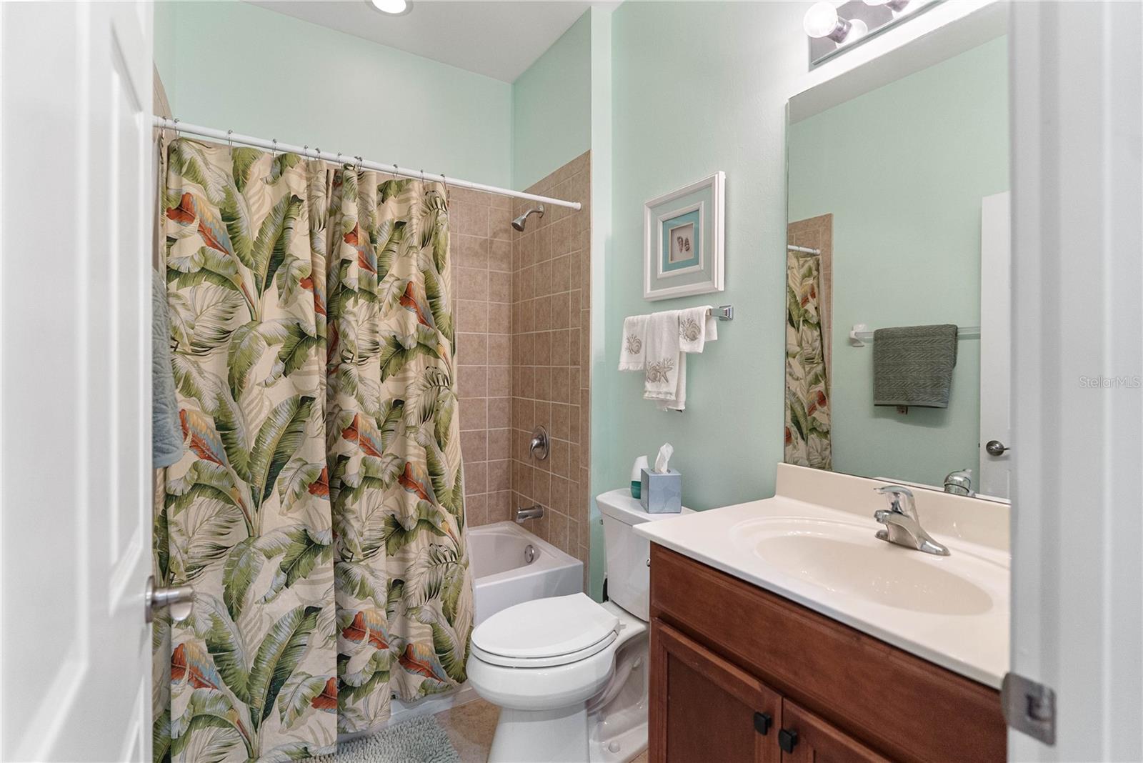 Image 28 of 62 For 13542 Abercrombie Drive