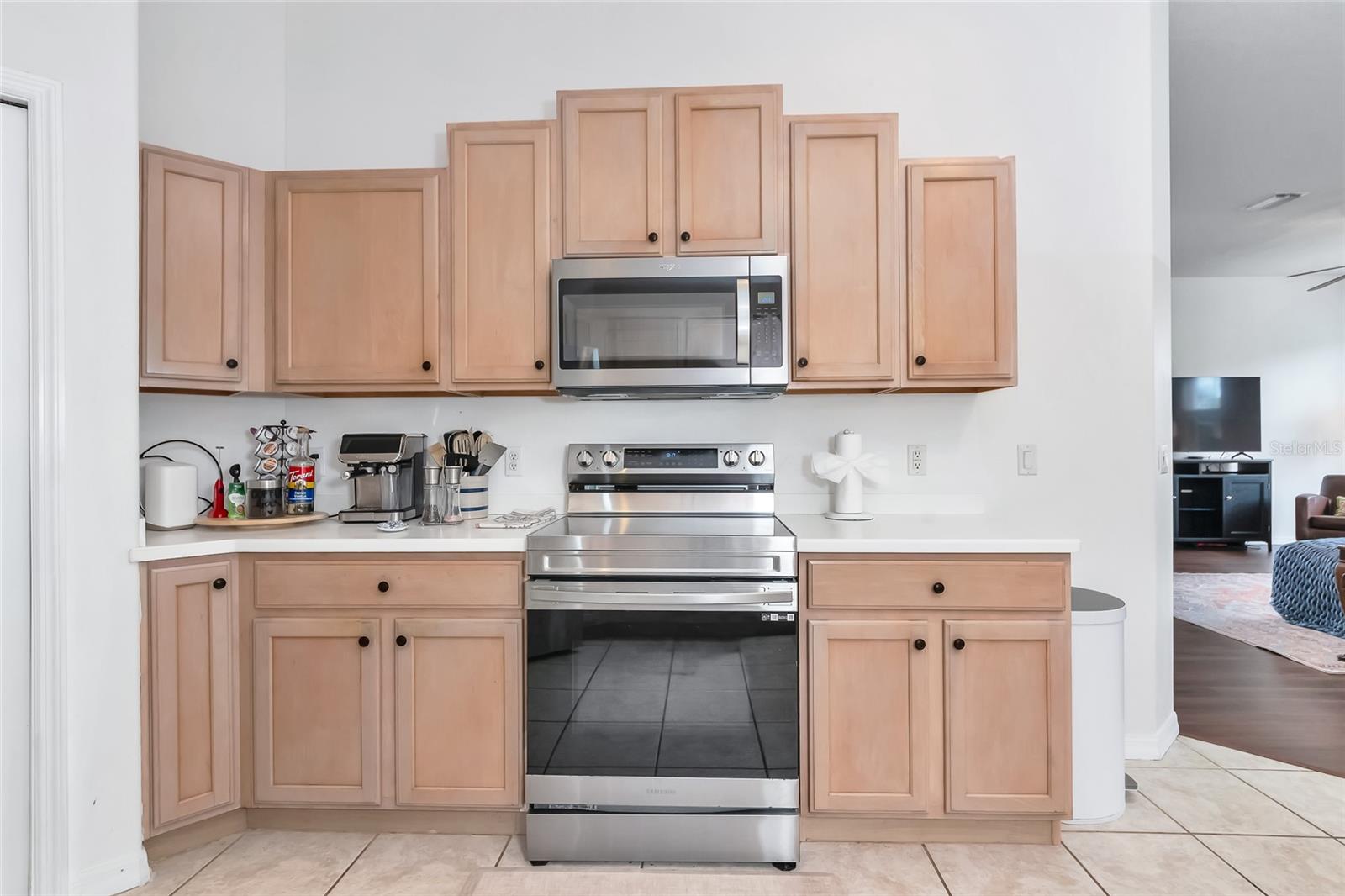 Image 15 of 44 For 4950 Flagstone Drive