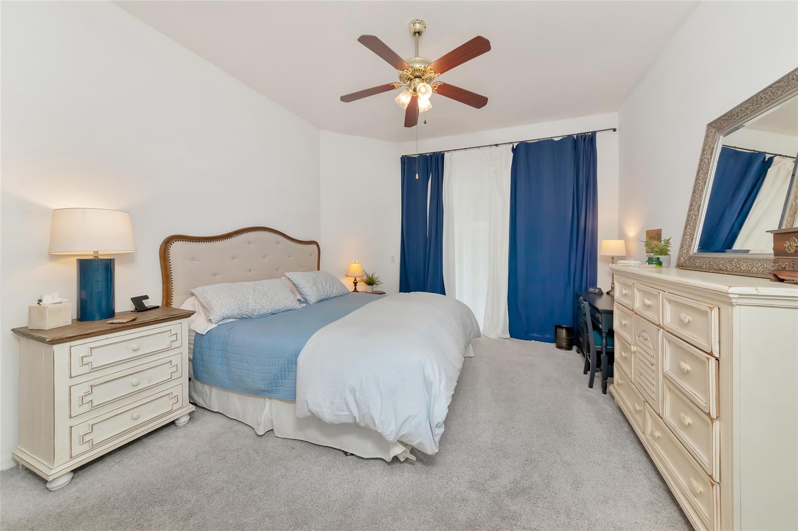 Image 18 of 44 For 4950 Flagstone Drive