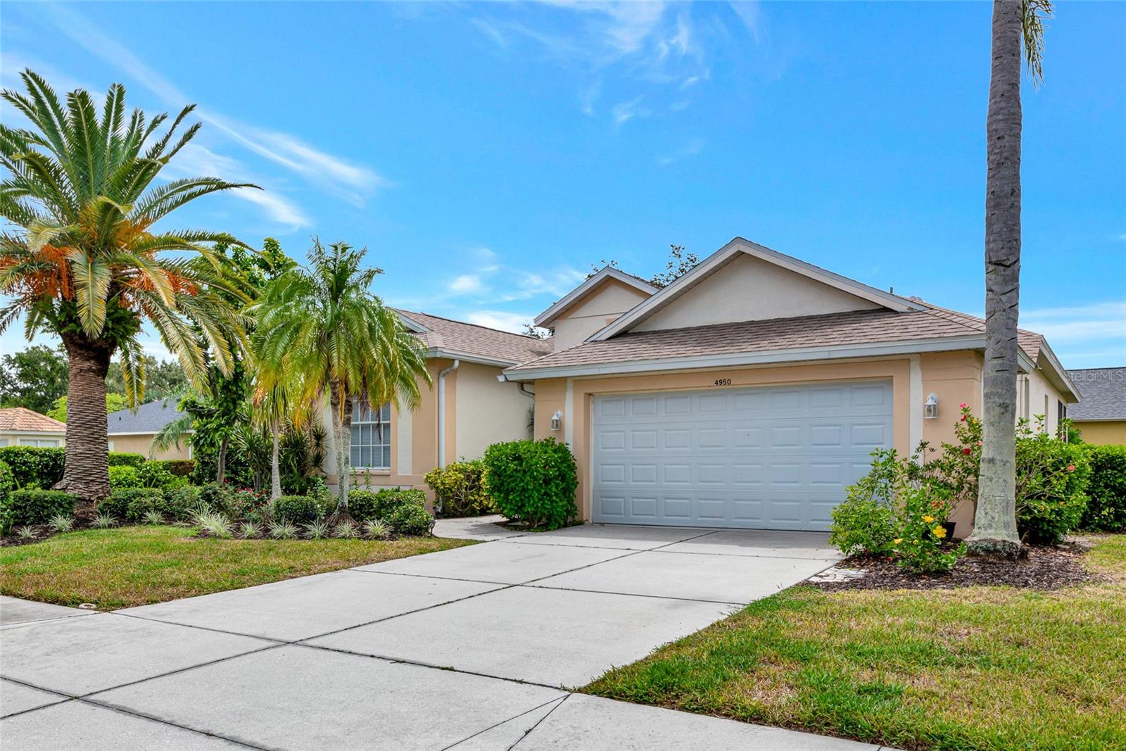 Image 3 of 44 For 4950 Flagstone Drive