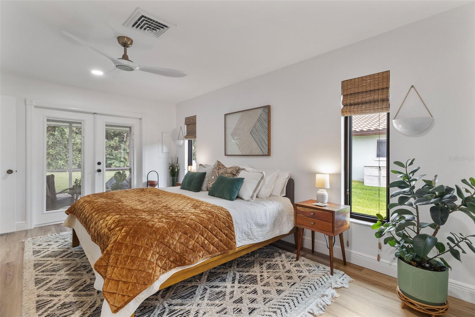 Image 15 of 46 For 305 Angelico Drive