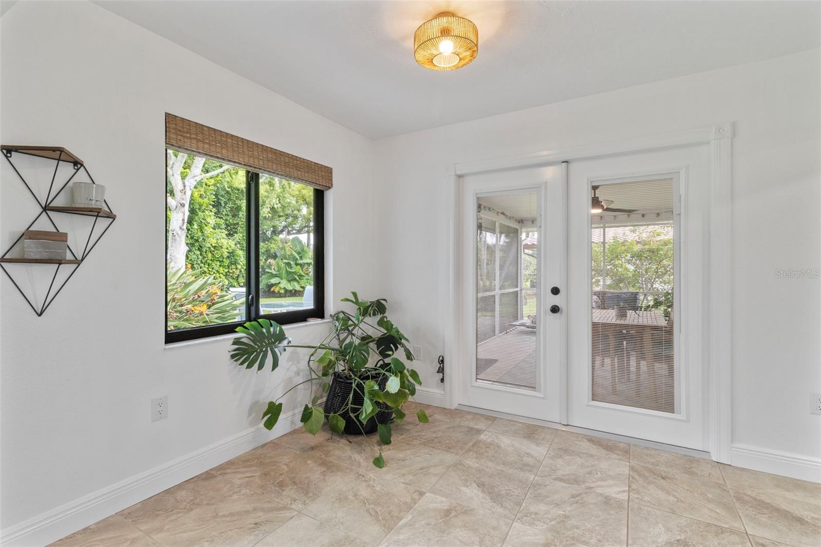 Image 27 of 46 For 305 Angelico Drive