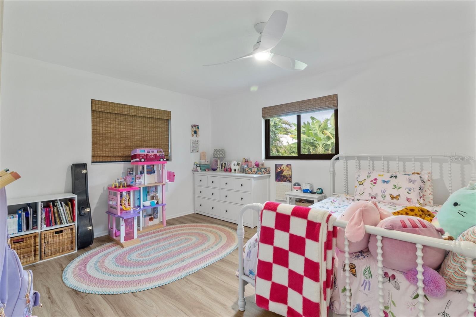 Image 30 of 46 For 305 Angelico Drive