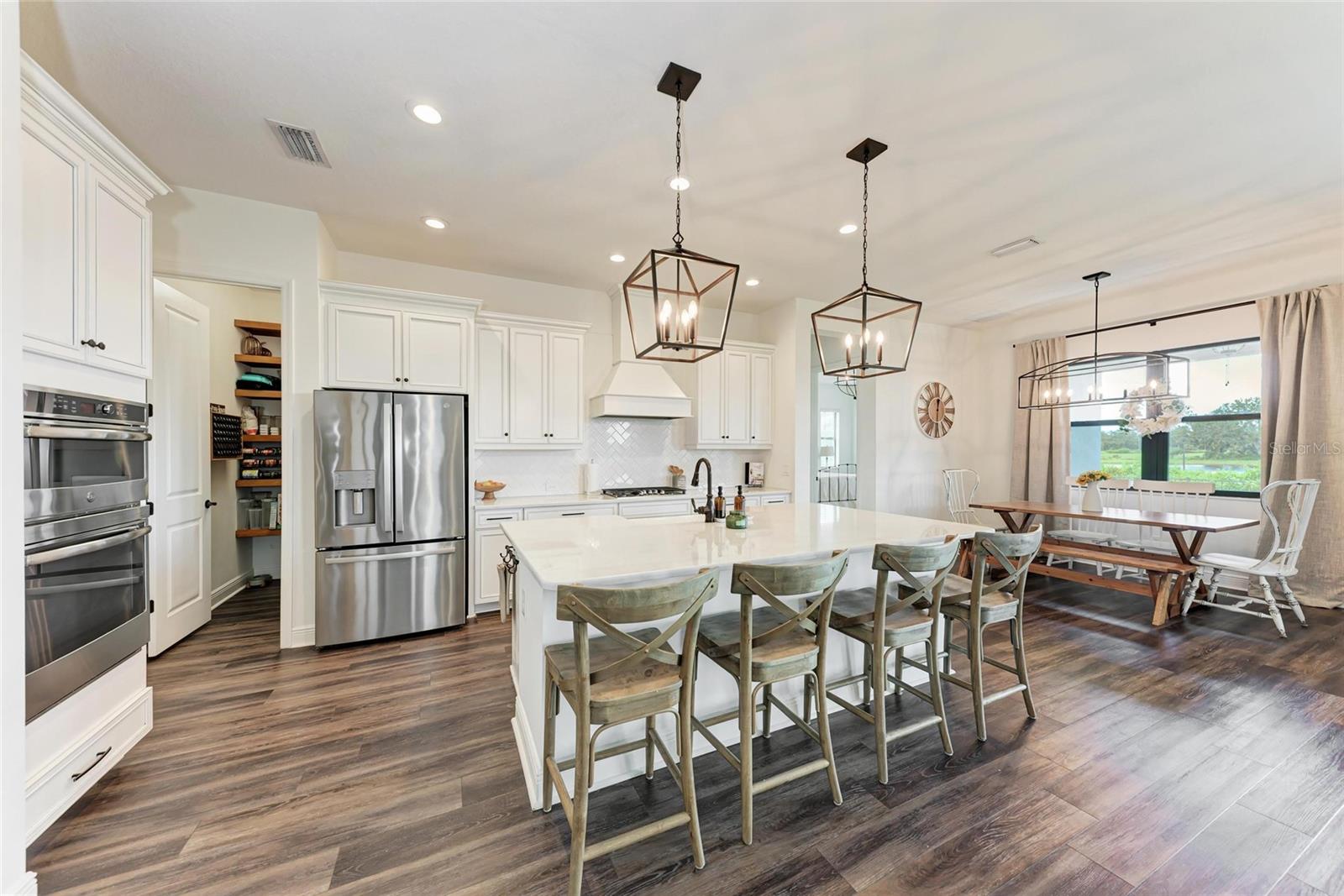 Image 12 of 70 For 13716 Old Creek Court