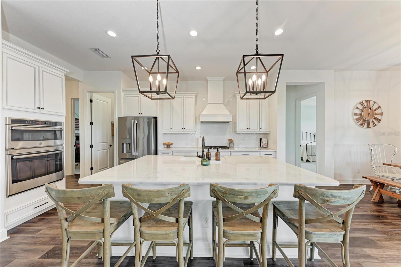 Image 13 of 70 For 13716 Old Creek Court